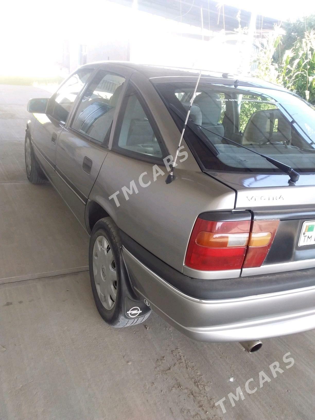 Opel Vectra 1994 - 56 000 TMT - Дашогуз - img 3