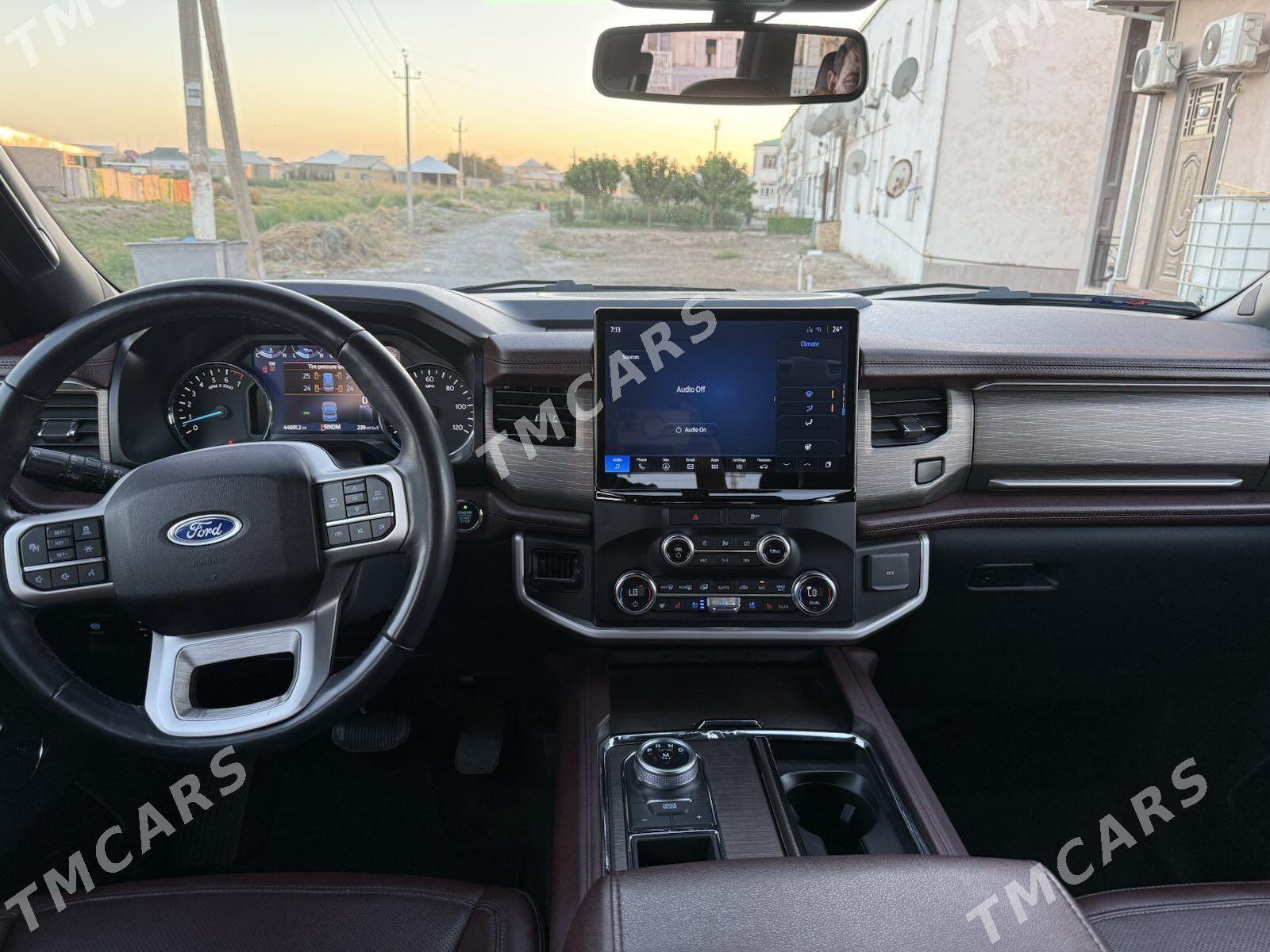 Ford Expedition 2022 - 680 000 TMT - Теджен - img 3