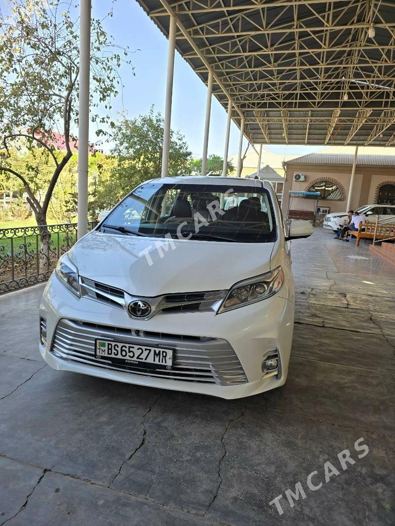 Toyota Sienna 2020 - 520 000 TMT - Мары - img 5