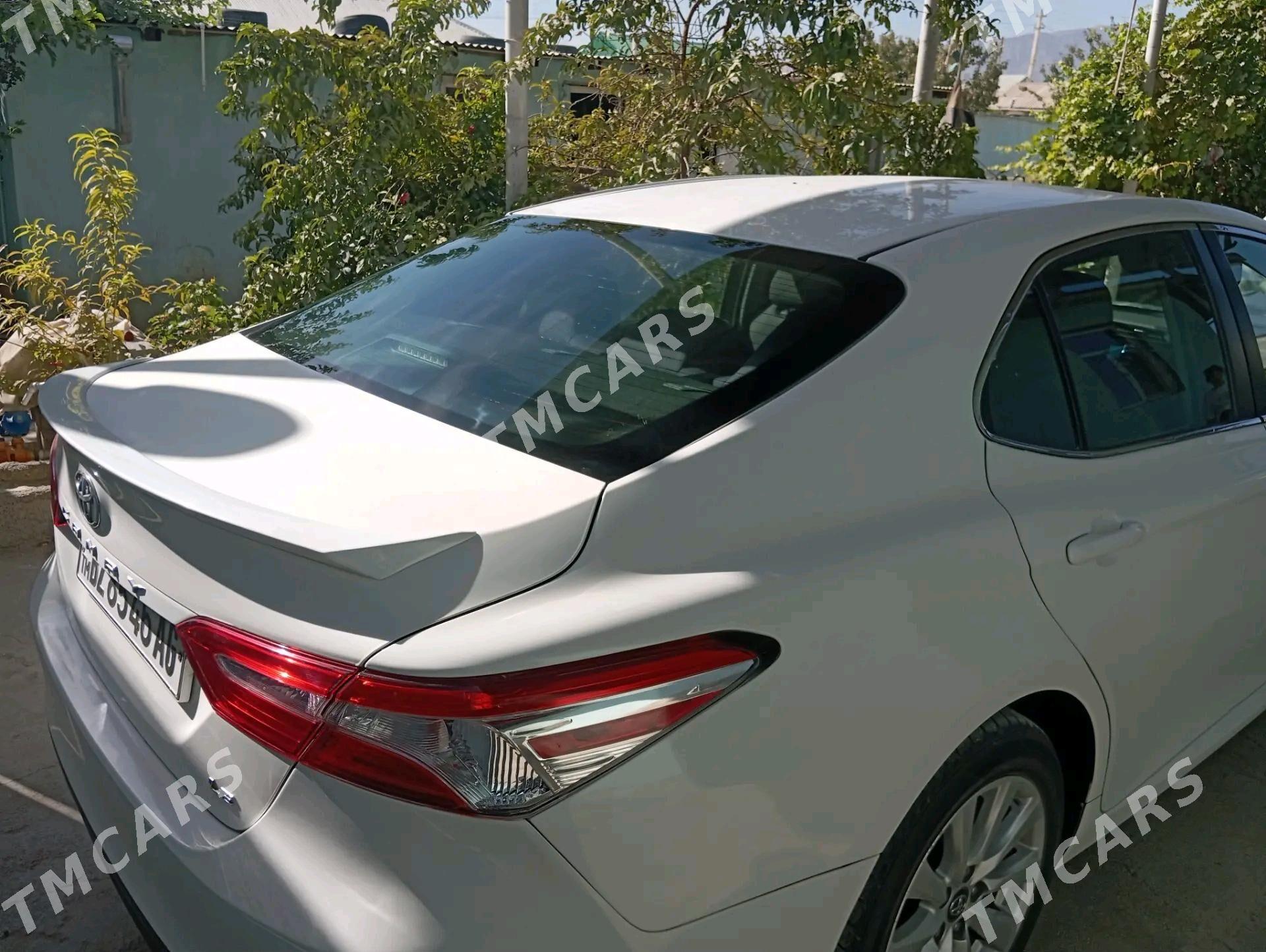 Toyota Camry 2018 - 320 000 TMT - Dänew - img 4