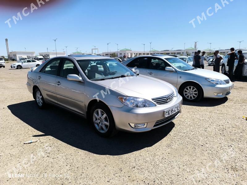 Toyota Camry 2004 - 205 000 TMT - Дашогуз - img 2