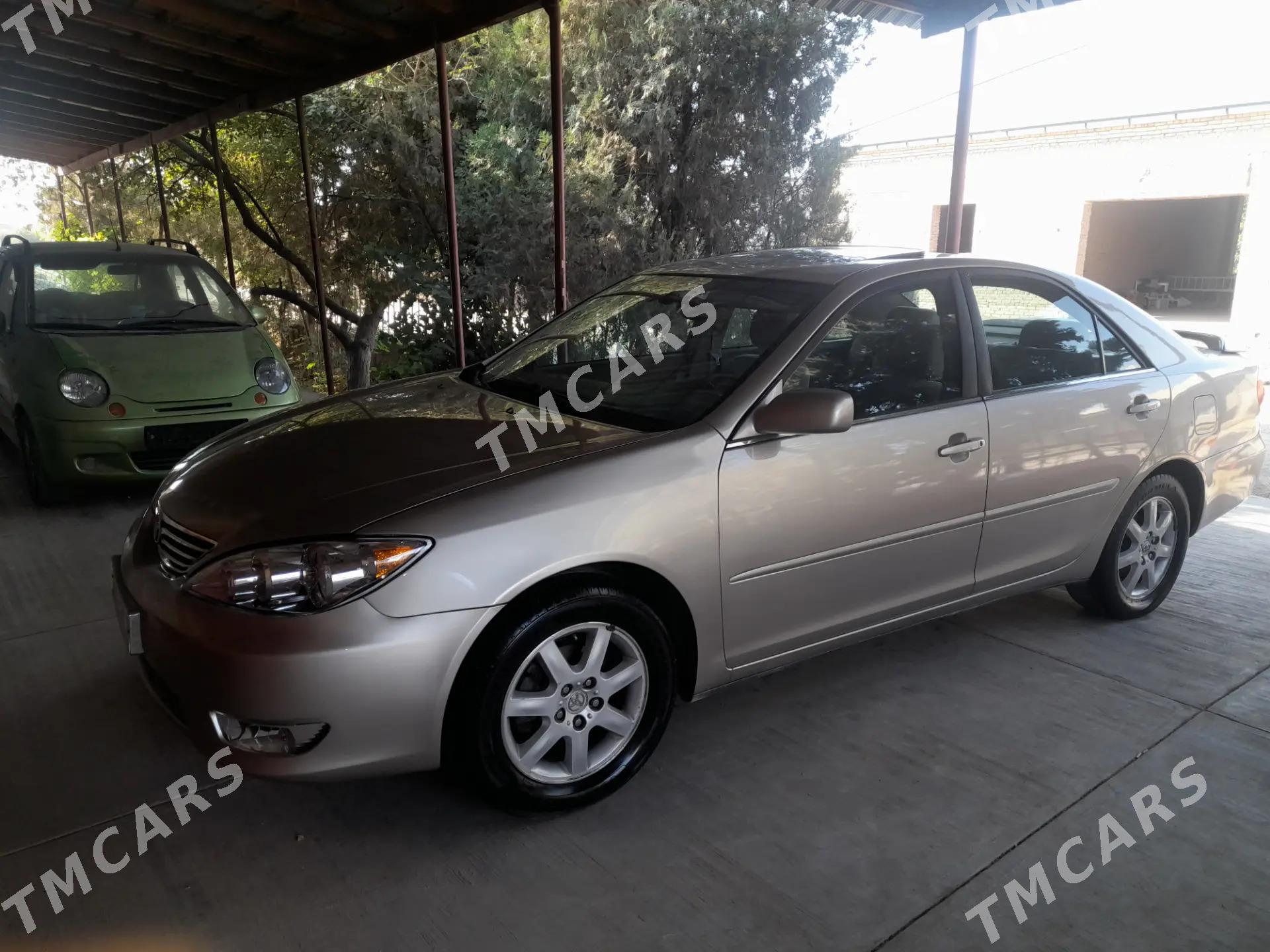 Toyota Camry 2004 - 205 000 TMT - Дашогуз - img 8