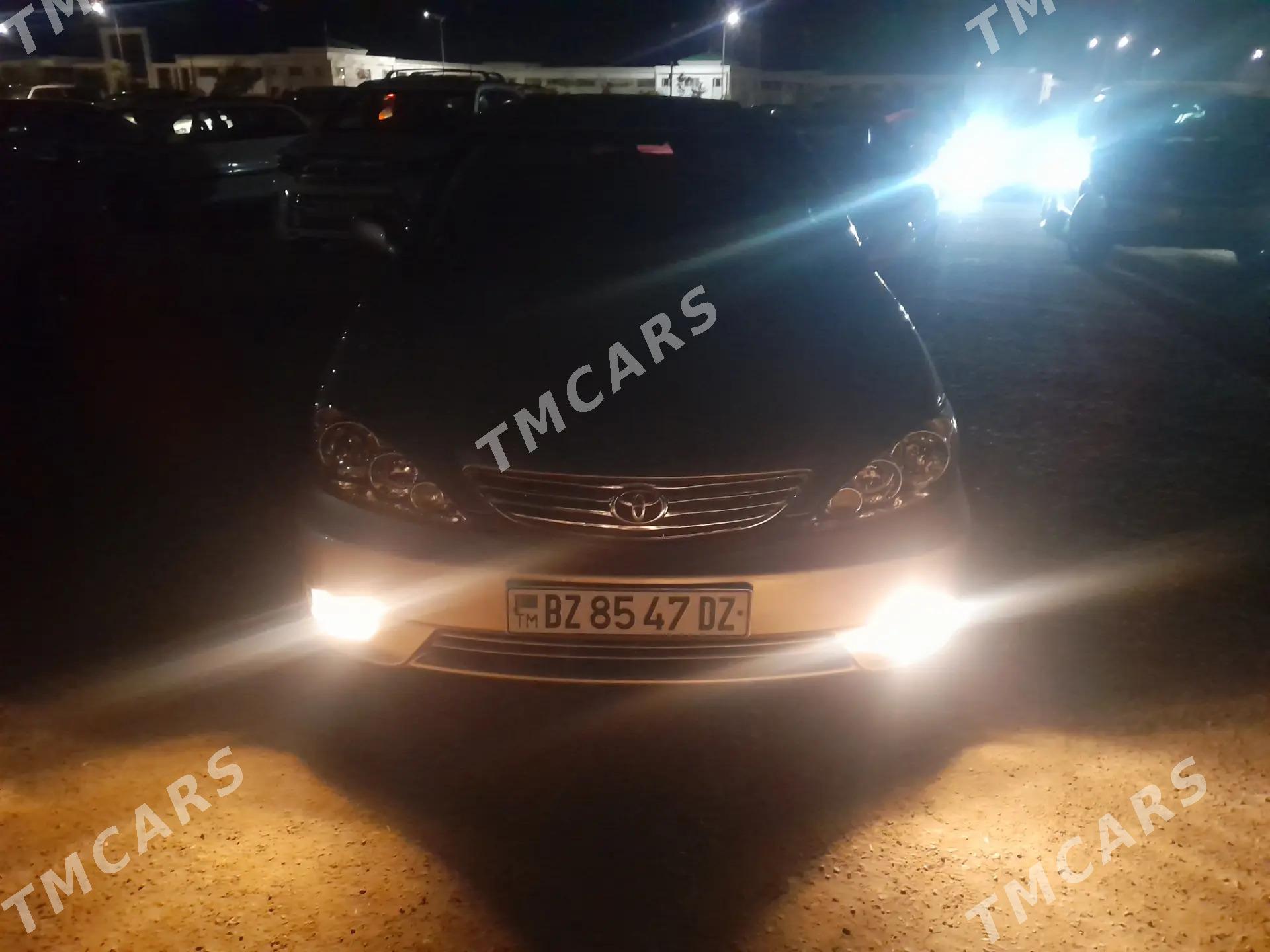 Toyota Camry 2004 - 205 000 TMT - Дашогуз - img 6