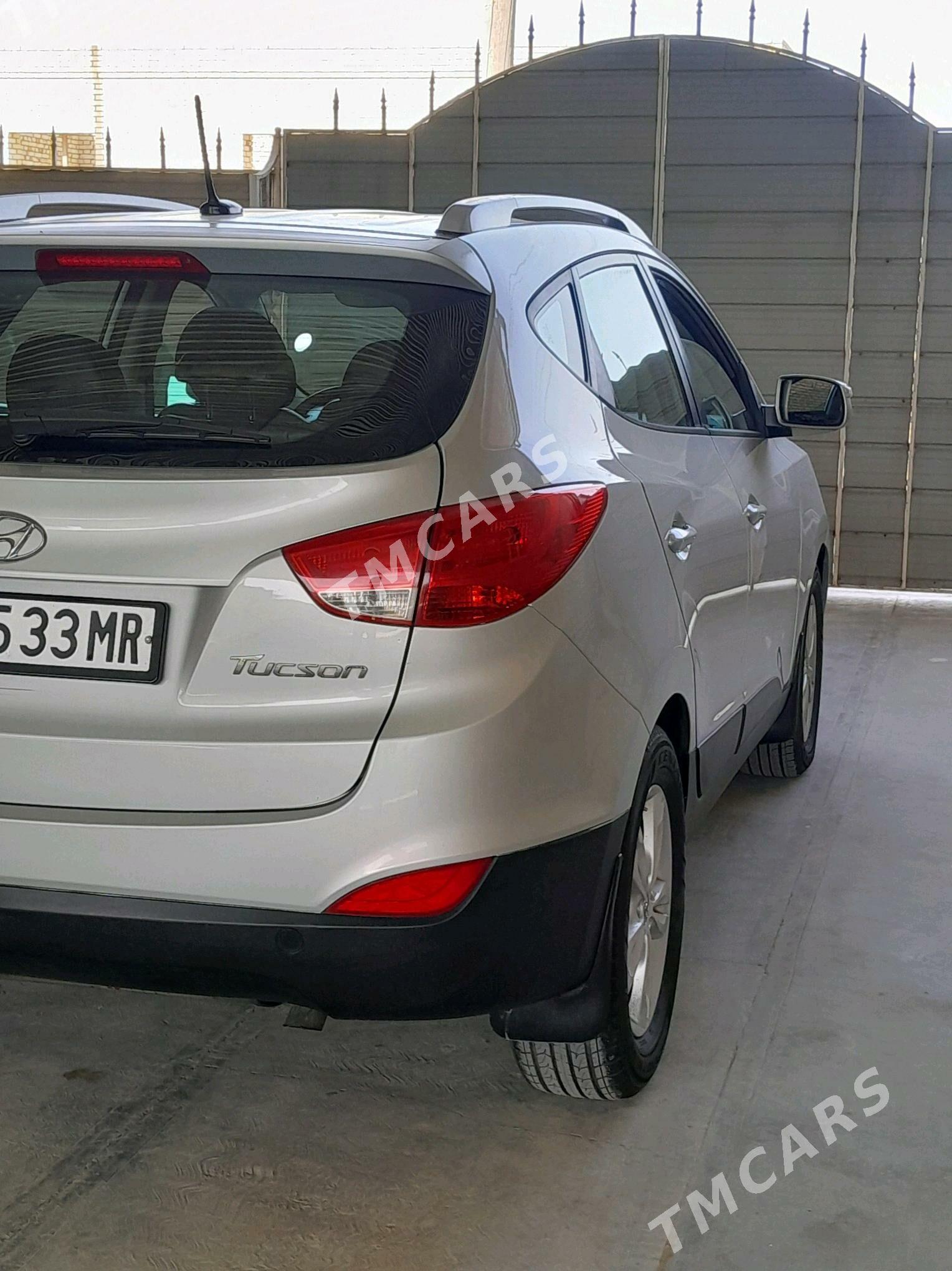 Hyundai Tucson 2011 - 160 000 TMT - Векильбазар - img 8