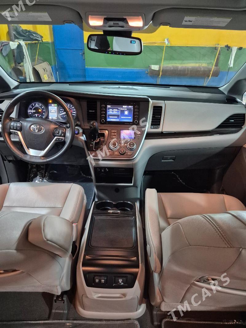 Toyota Sienna 2020 - 510 000 TMT - Дянев - img 6