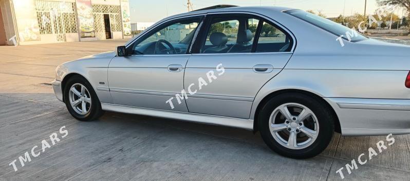 BMW 5 Series 2002 - 100 000 TMT - Балканабат - img 2
