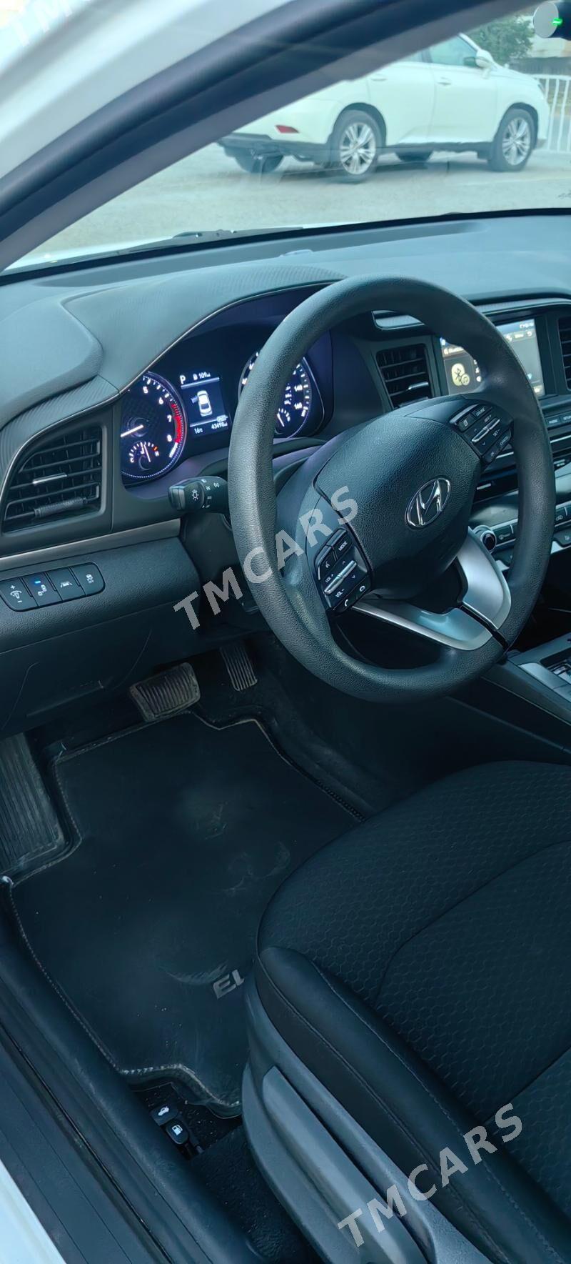 Hyundai Elantra 2019 - 215 000 TMT - Ашхабад - img 7