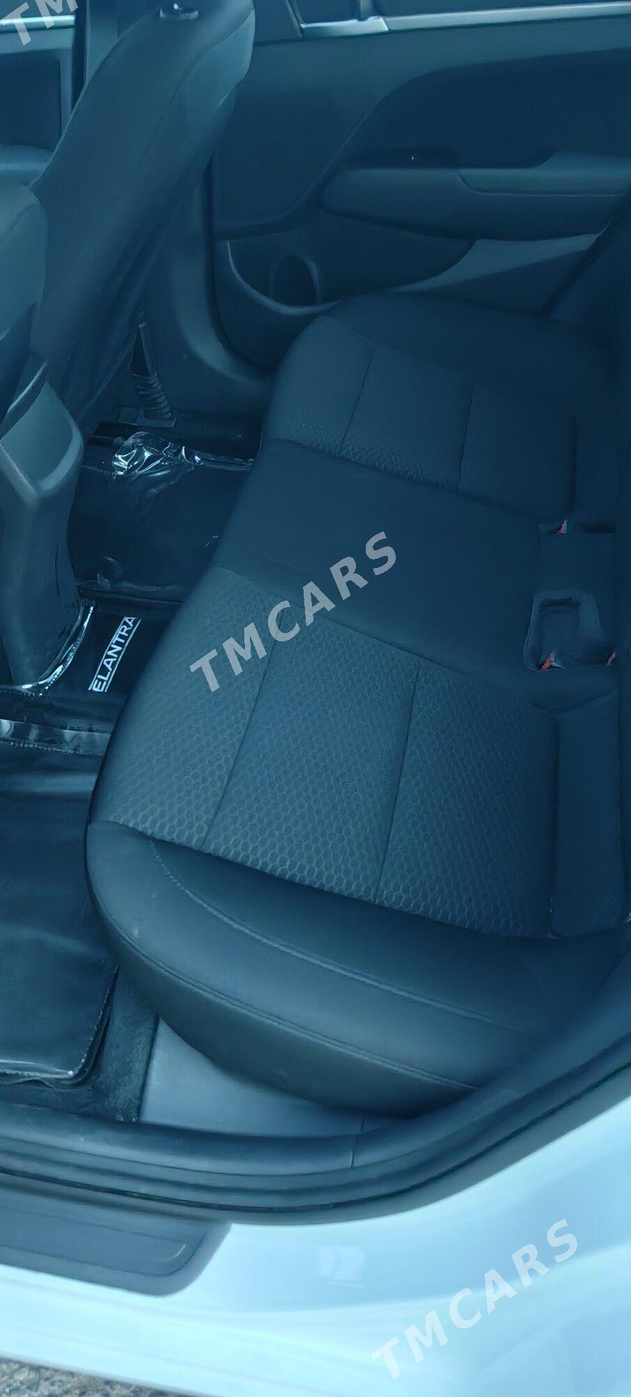 Hyundai Elantra 2019 - 215 000 TMT - Ашхабад - img 6