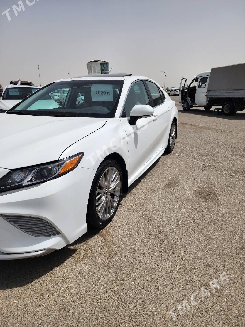Toyota Camry 2020 - 360 000 TMT - 6 мкр - img 2