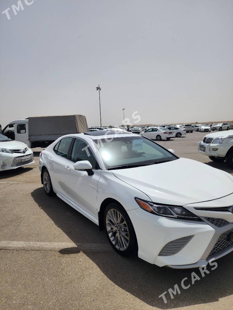 Toyota Camry 2020 - 360 000 TMT - 6 мкр - img 3