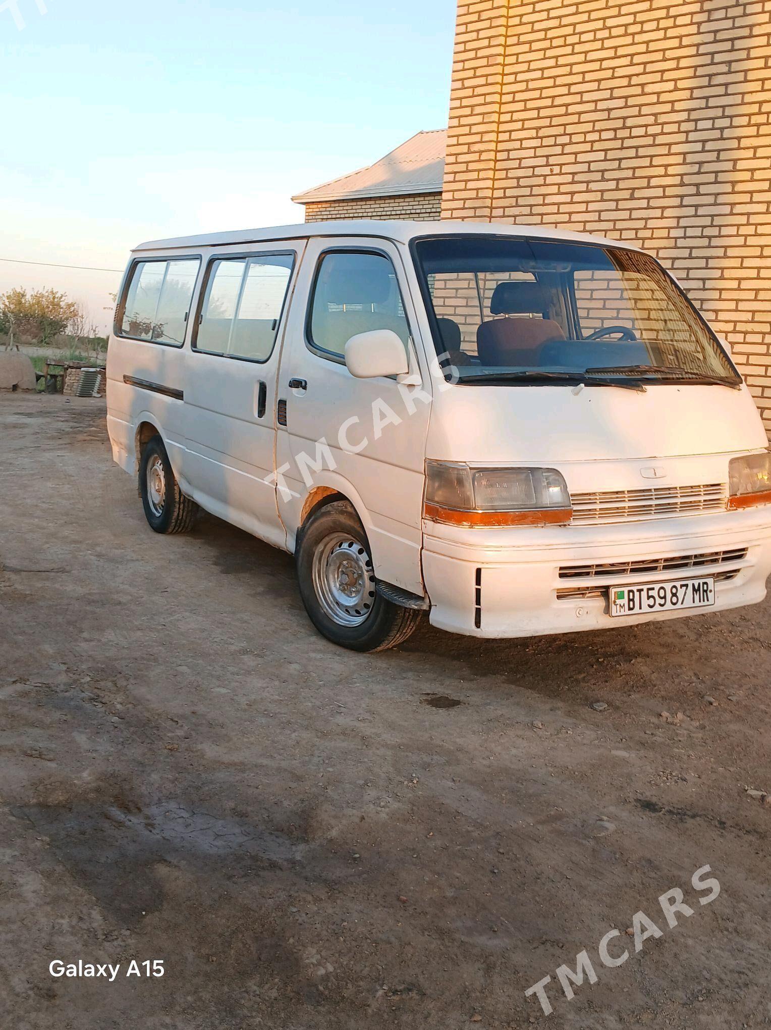 Toyota Hiace 1998 - 55 000 TMT - Türkmengala - img 3