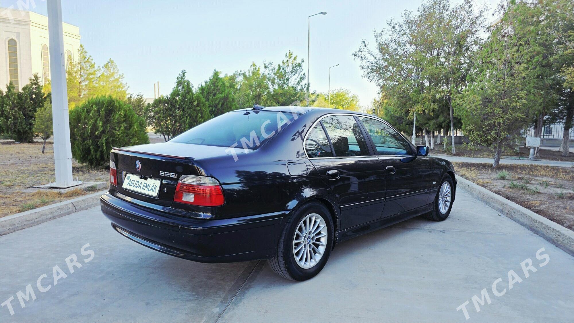 BMW 528 2003 - 150 000 TMT - Balkanabat - img 7