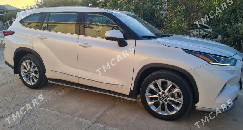 Toyota Highlander 2021 - 608 000 TMT - Ашхабад - img 4