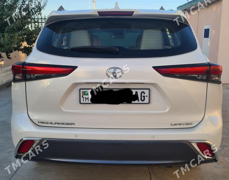 Toyota Highlander 2021 - 608 000 TMT - Ашхабад - img 3