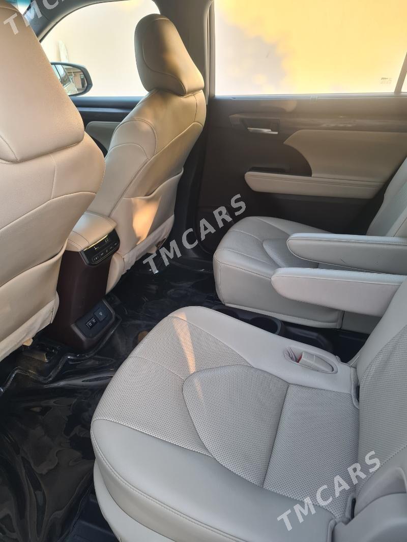 Toyota Highlander 2021 - 608 000 TMT - Ашхабад - img 5