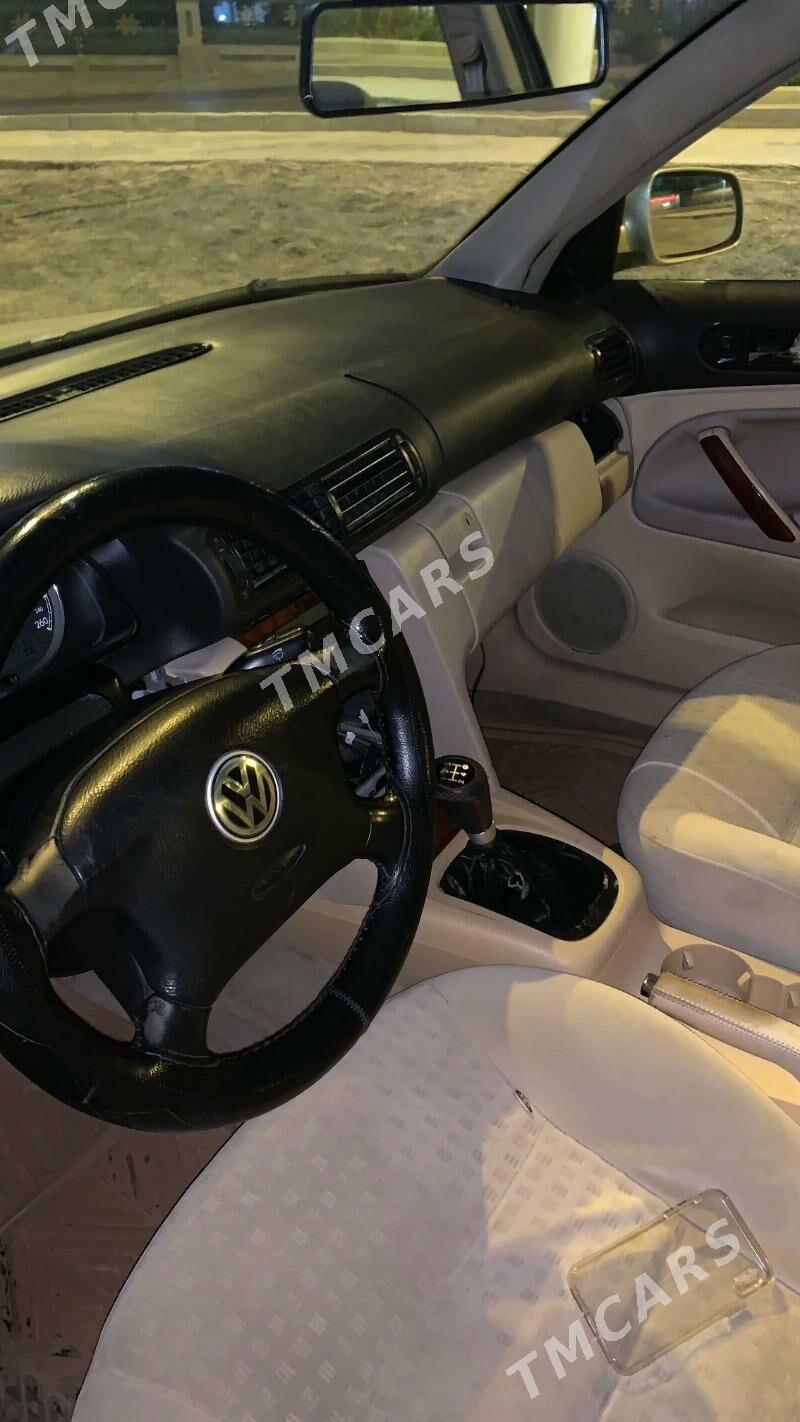 Volkswagen Passat 2002 - 70 000 TMT - 30 мкр - img 4