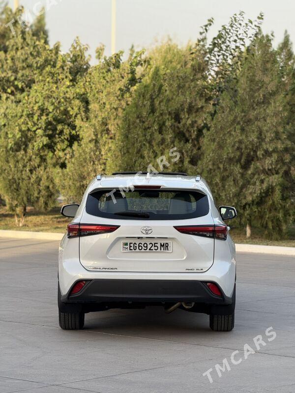 Toyota Highlander 2021 - 525 000 TMT - Мары - img 5