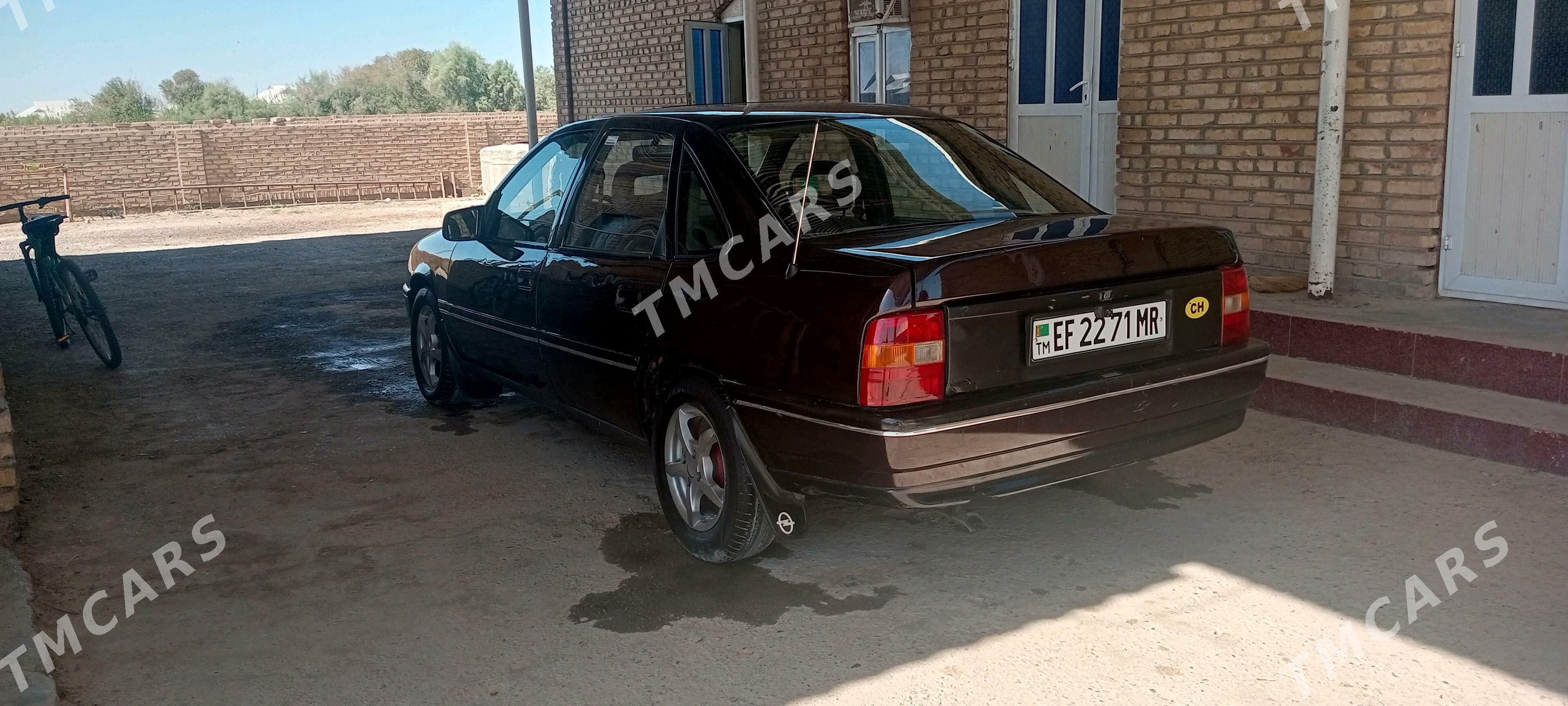 Opel Vectra 1992 - 28 000 TMT - Мары - img 3