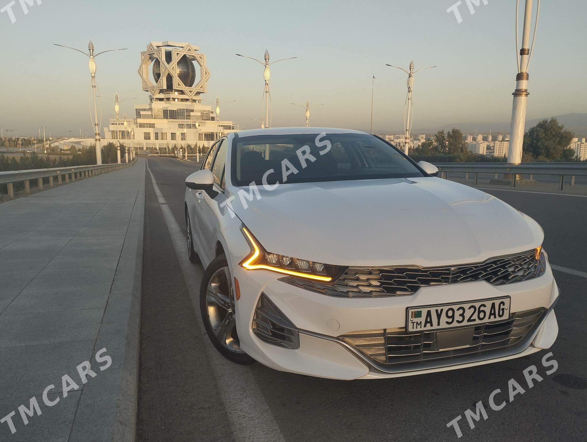 Kia K5 2021 - 275 000 TMT - Podwoýski köç. (Bitarap Türkmenistan şaýoly) - img 2