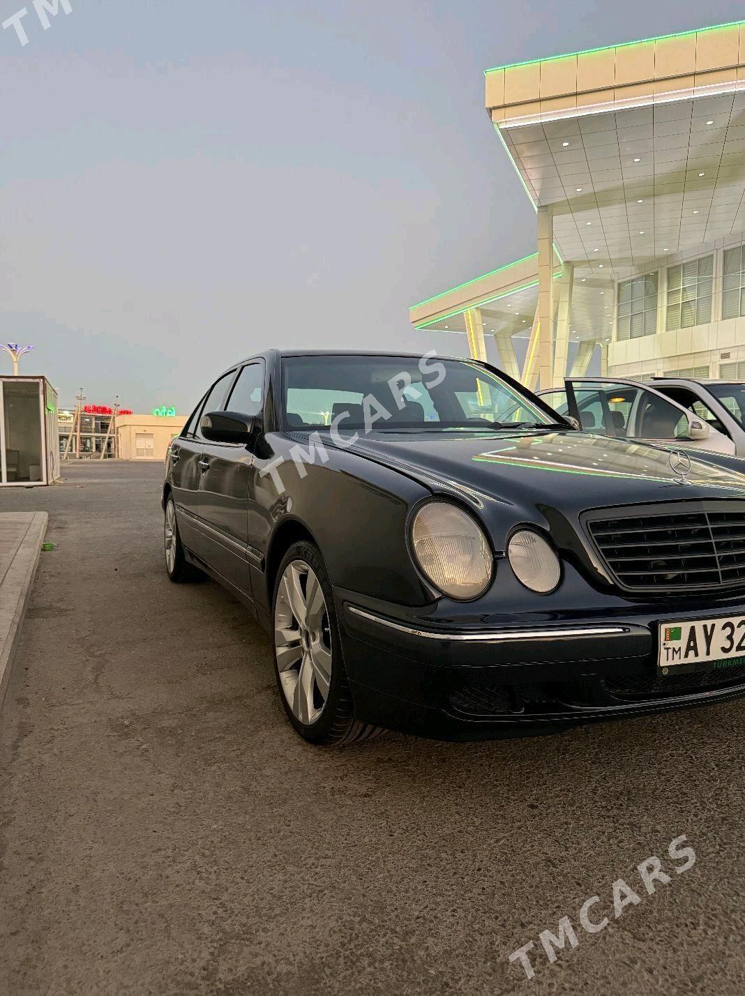 Mercedes-Benz E320 2000 - 100 000 TMT - Дашогуз - img 7