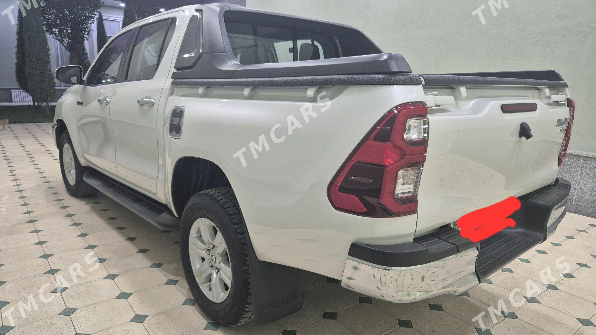Toyota Hilux 2022 - 610 000 TMT - Türkmenabat - img 9