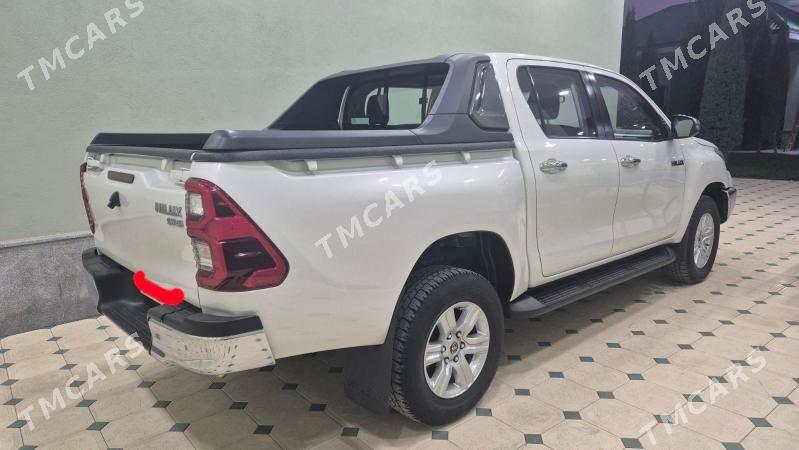 Toyota Hilux 2022 - 610 000 TMT - Türkmenabat - img 7