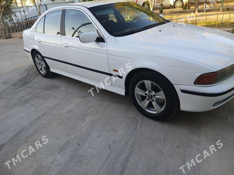 BMW E39 1998 - 78 000 TMT - Balkanabat - img 2