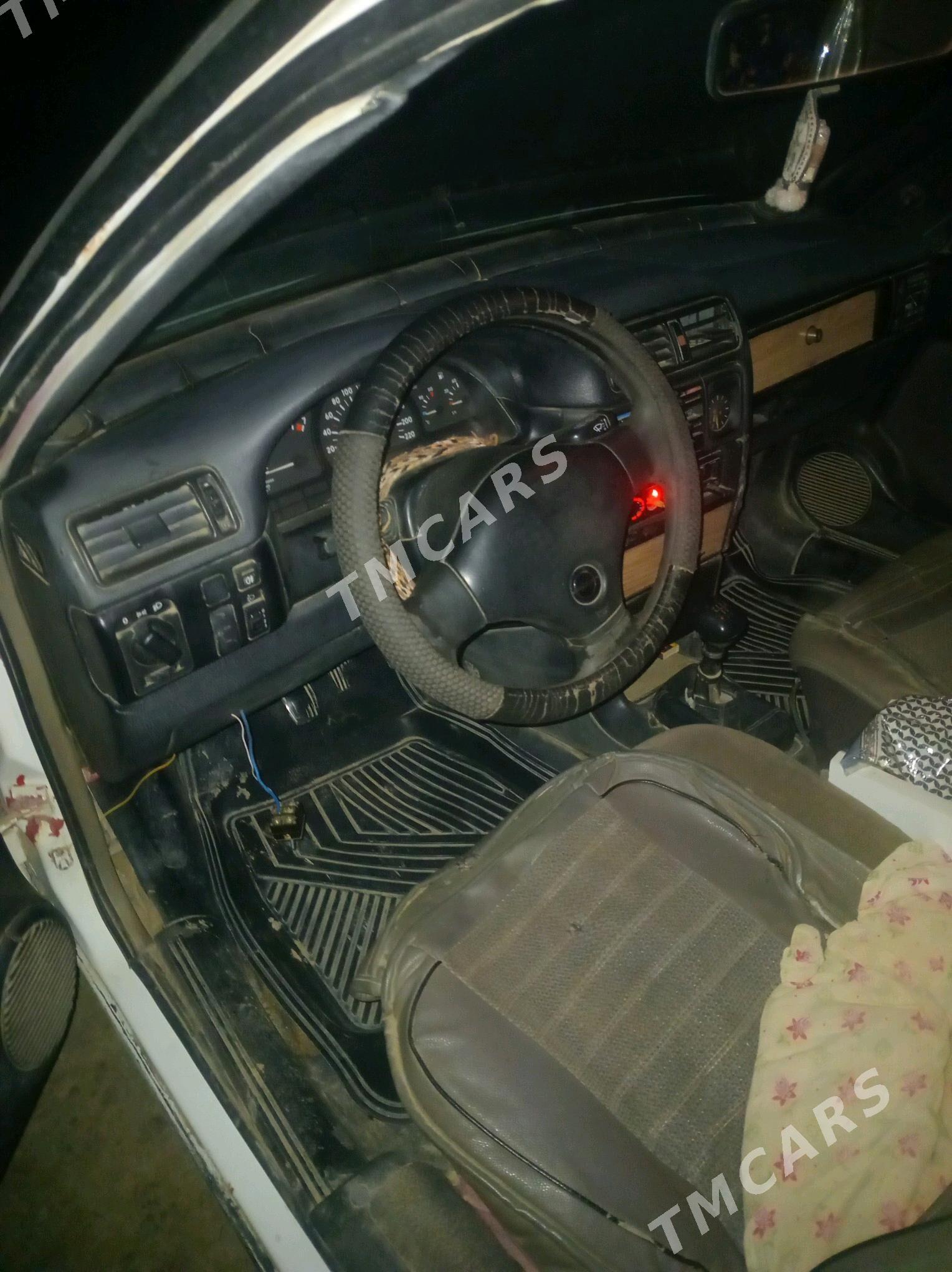Opel Vectra 1991 - 25 000 TMT - Бахарден - img 6