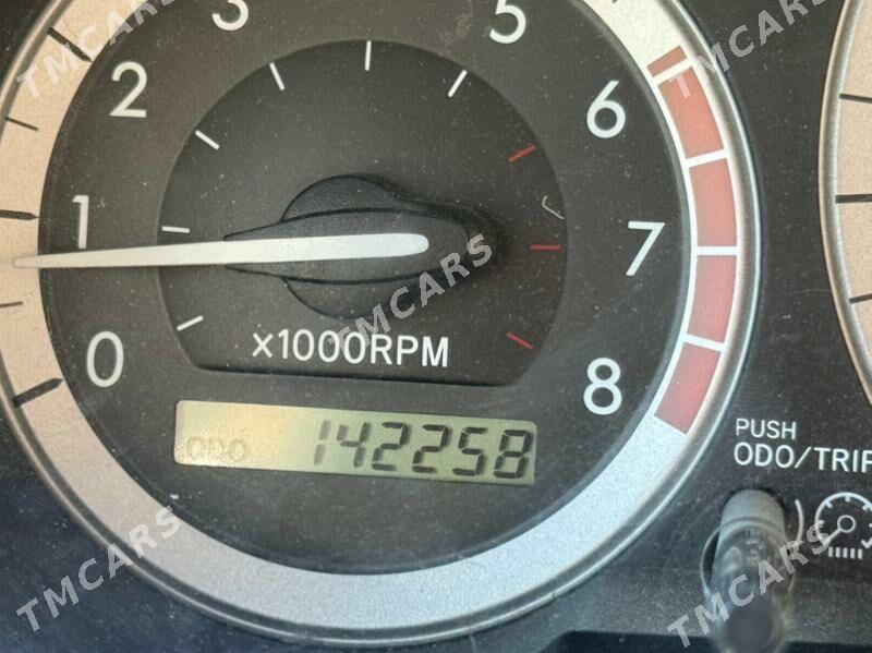 Toyota Sienna 2005 - 277 000 TMT - Туркменбаши - img 7