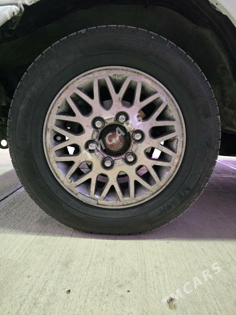 Mitsubishi L200 2005 - 91 000 TMT - Balkanabat - img 2