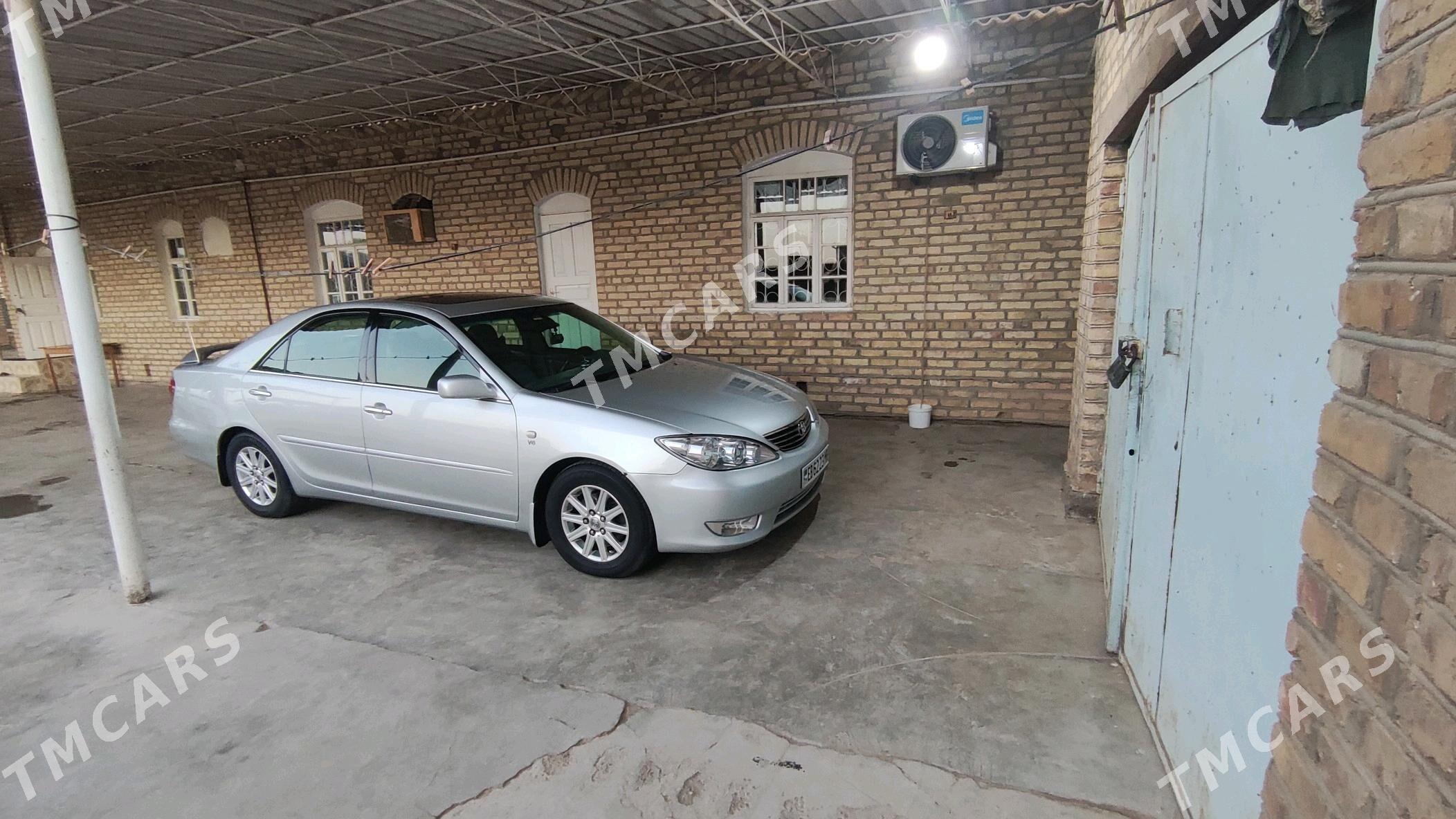 Toyota Camry 2004 - 222 000 TMT - Мары - img 3