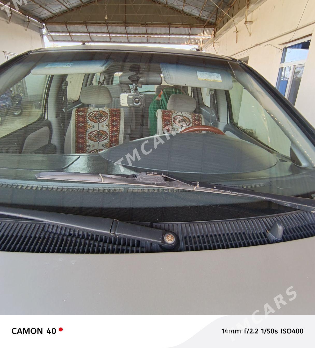 Toyota Sienna 2002 - 150 000 TMT - Ёлётен - img 3