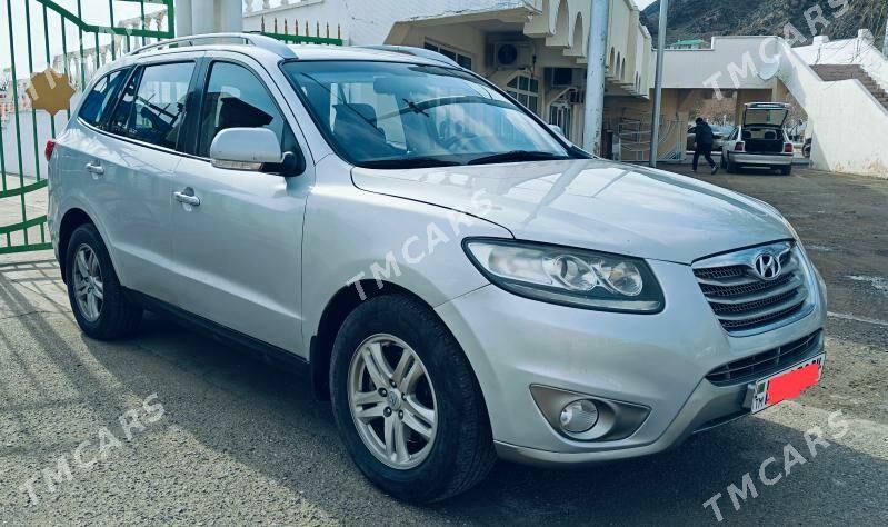 Hyundai Santa Fe 2010 - 145 000 TMT - Türkmenbaşy - img 5