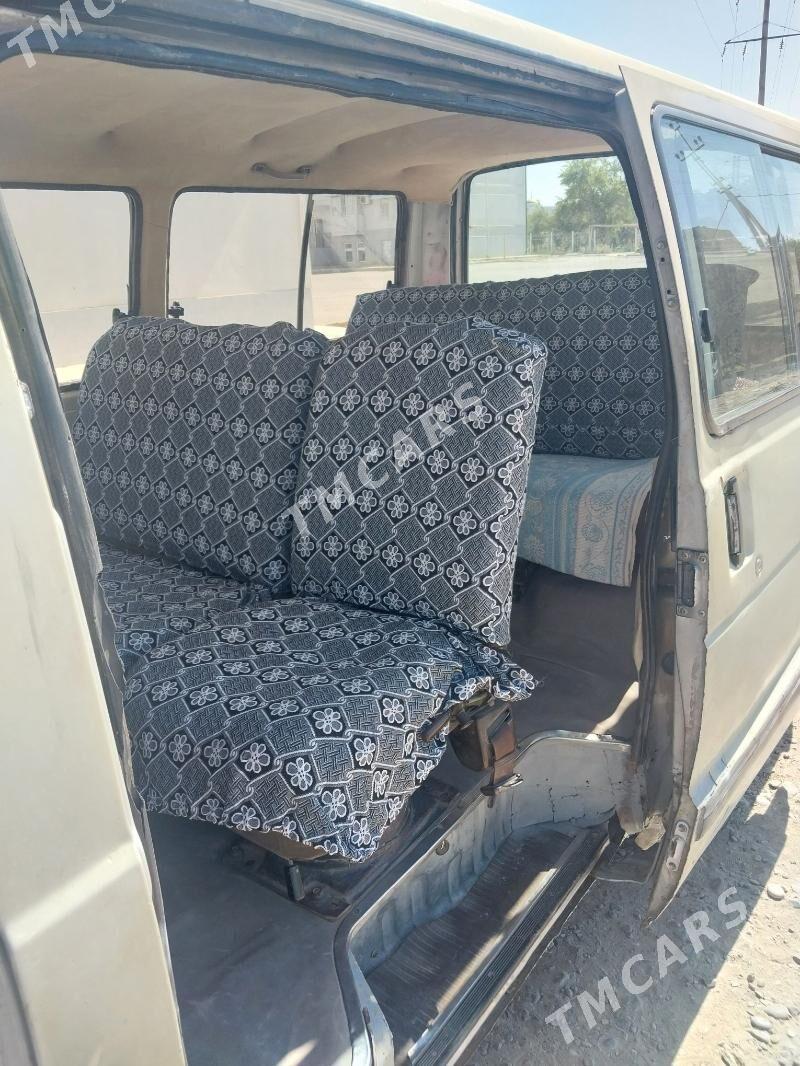 Toyota Hiace 1989 - 28 000 TMT - Mary - img 6