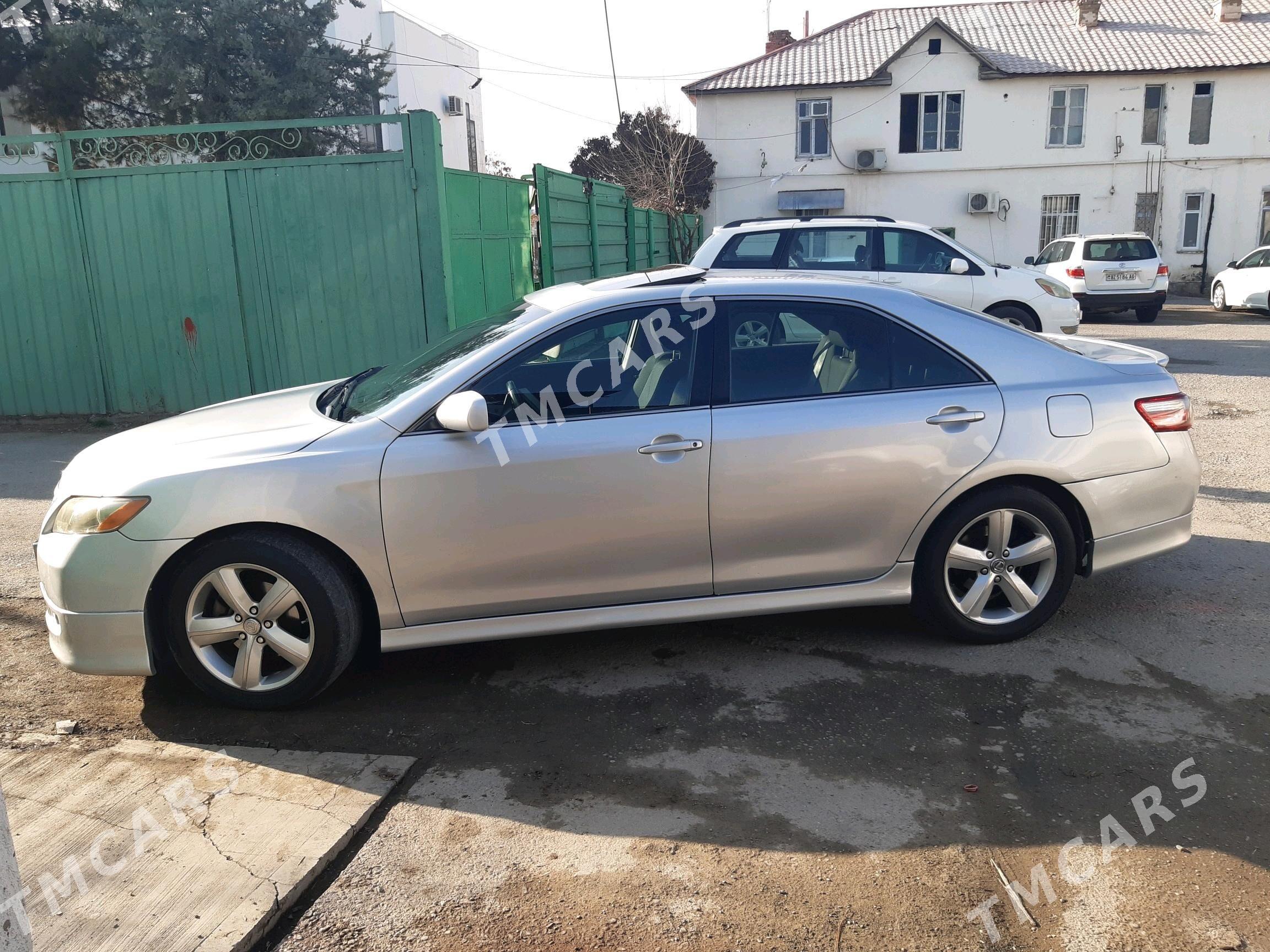 Toyota Camry 2007 - 200 000 TMT - 30 мкр - img 3
