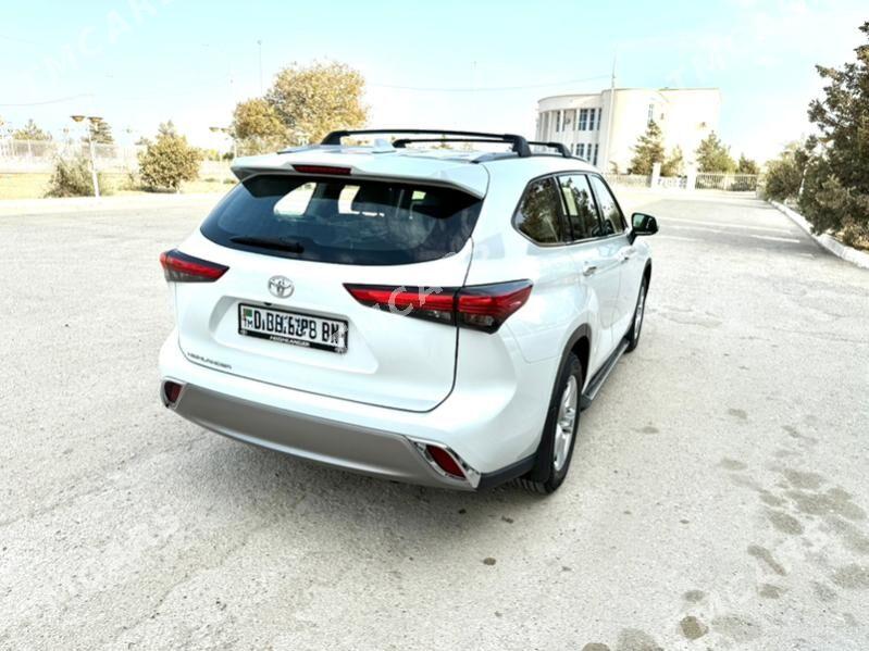 Toyota Highlander 2021 - 480 000 TMT - Эсенгулы - img 1