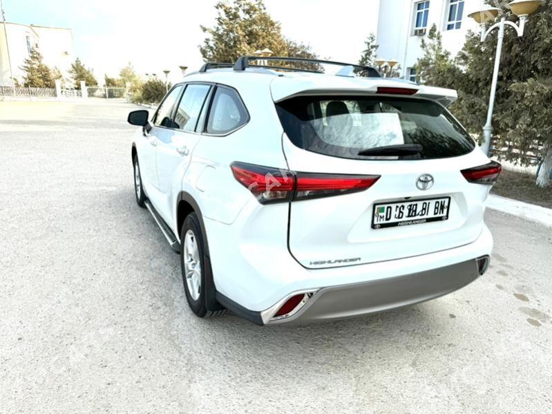 Toyota Highlander 2021 - 480 000 TMT - Эсенгулы - img 8