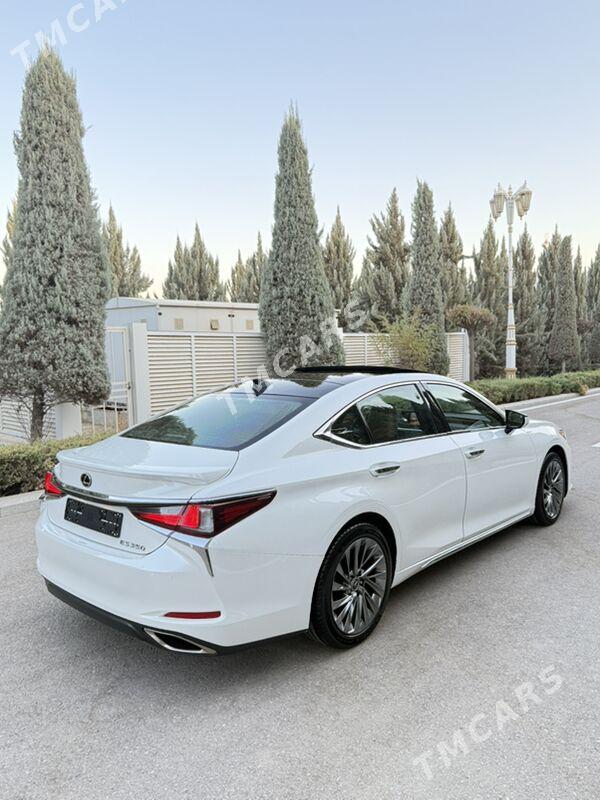 Lexus ES 350 2019 - 620 000 TMT - 30 мкр - img 2
