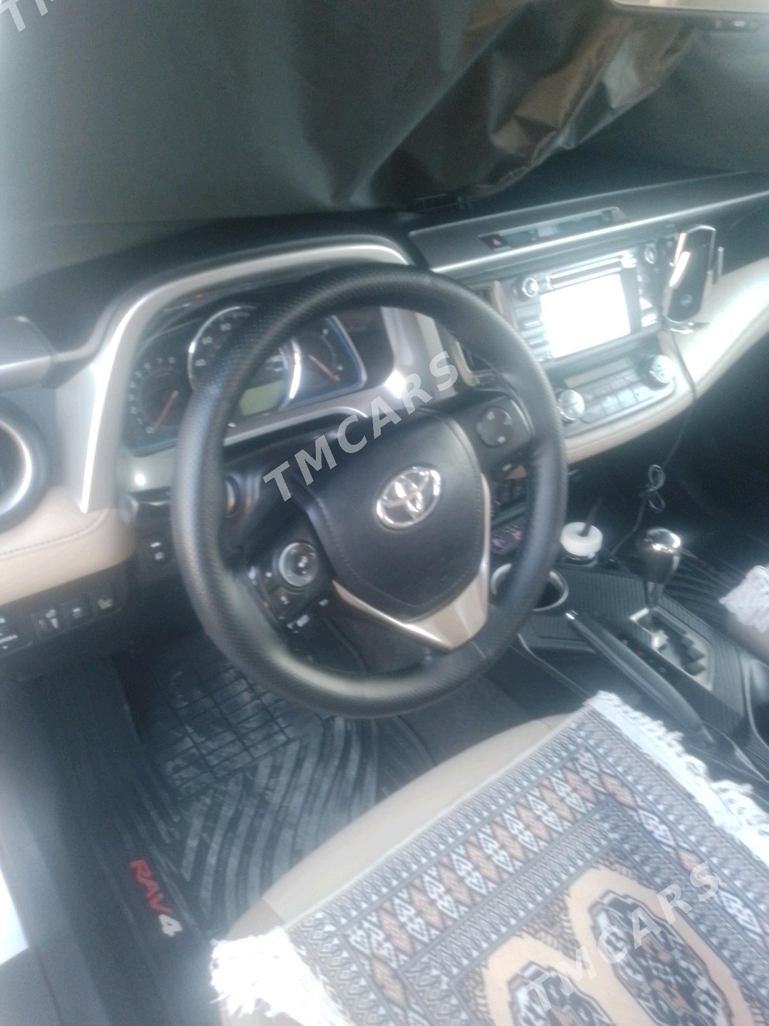 Toyota RAV4 2015 - 260 000 TMT - Aşgabat - img 3