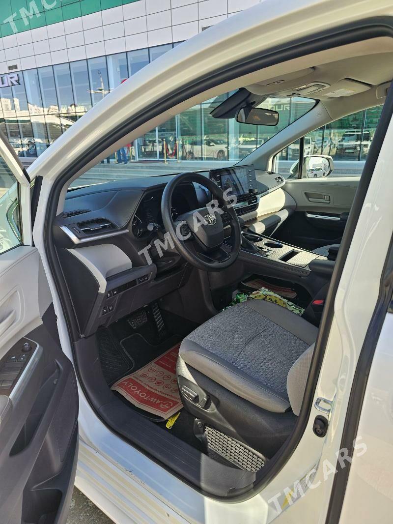 Toyota Sienna 2022 - 510 000 TMT - Ашхабад - img 8