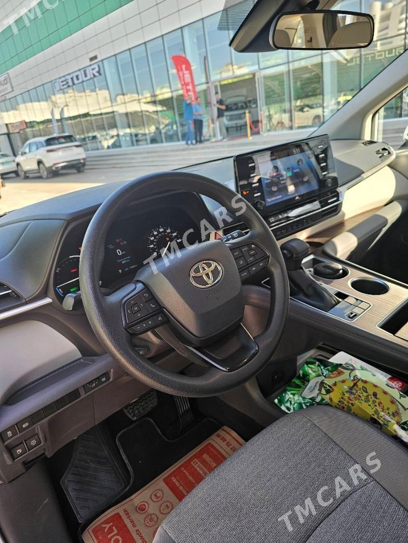 Toyota Sienna 2022 - 510 000 TMT - Ашхабад - img 6