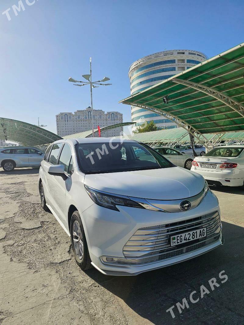 Toyota Sienna 2022 - 510 000 TMT - Ашхабад - img 4