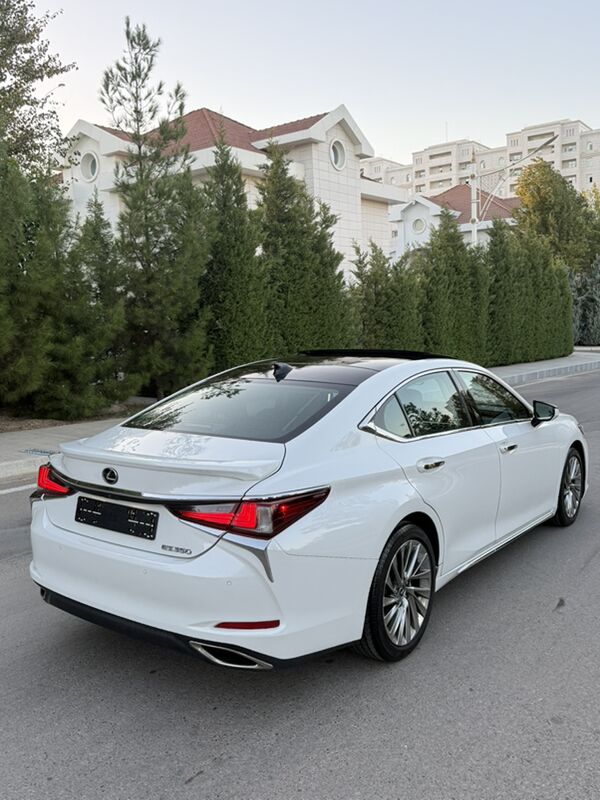 Lexus ES 350 2019 - 550 000 TMT - 30 мкр - img 5