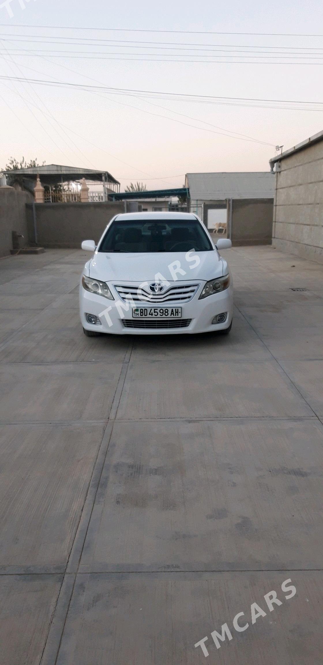 Toyota Camry 2011 - 230 000 TMT - Ýaşlyk - img 5