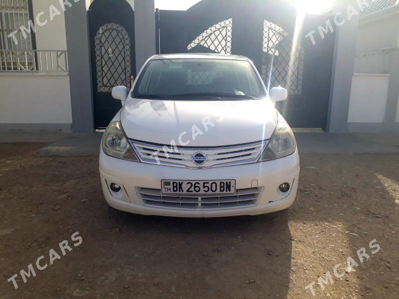 Nissan Versa 2010 - 130 000 TMT - Balkanabat - img 4