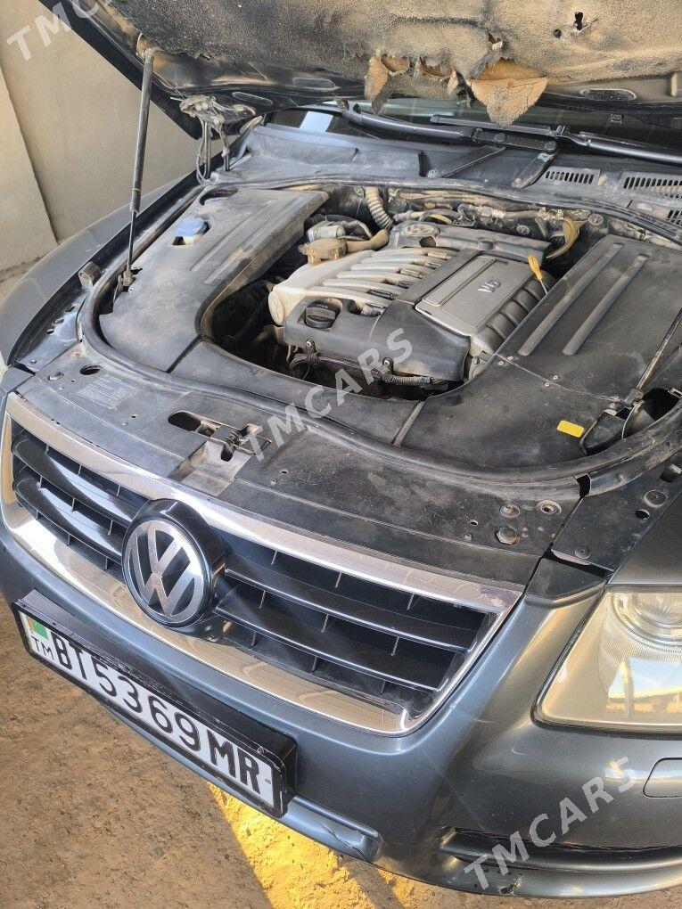 Volkswagen Touareg 2003 - 130 000 TMT - Каракумский этрап - img 9