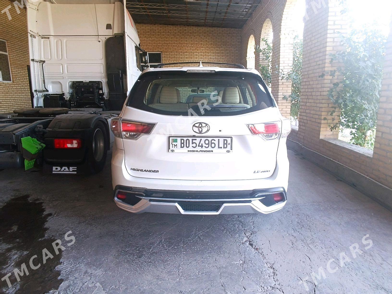 Toyota Highlander 2016 - 380 000 TMT - Туркменабат - img 6