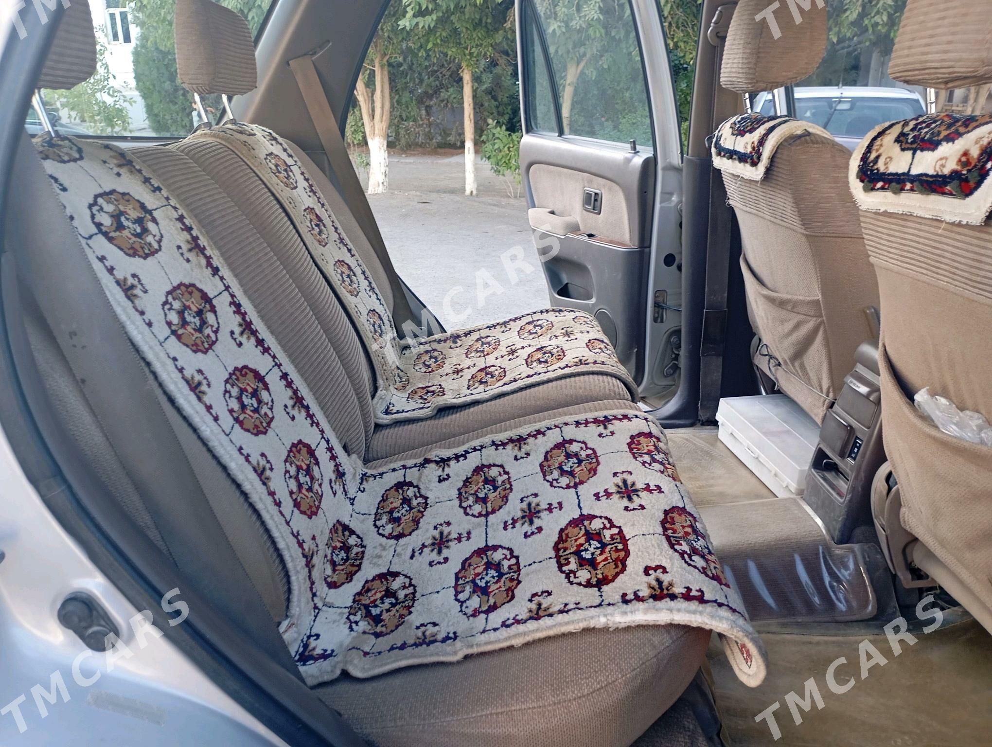 Toyota 4Runner 1998 - 140 000 TMT - Дашогуз - img 9
