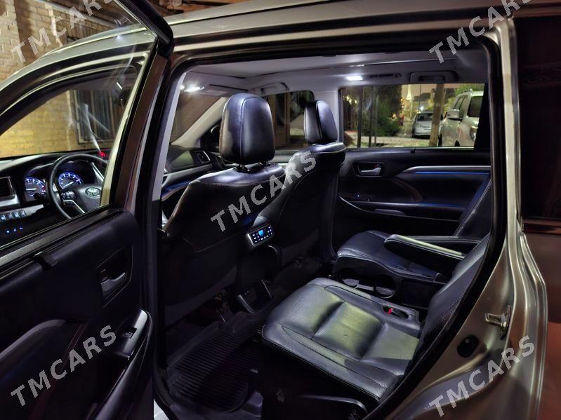 Toyota Highlander 2019 - 460 000 TMT - Туркменабат - img 2