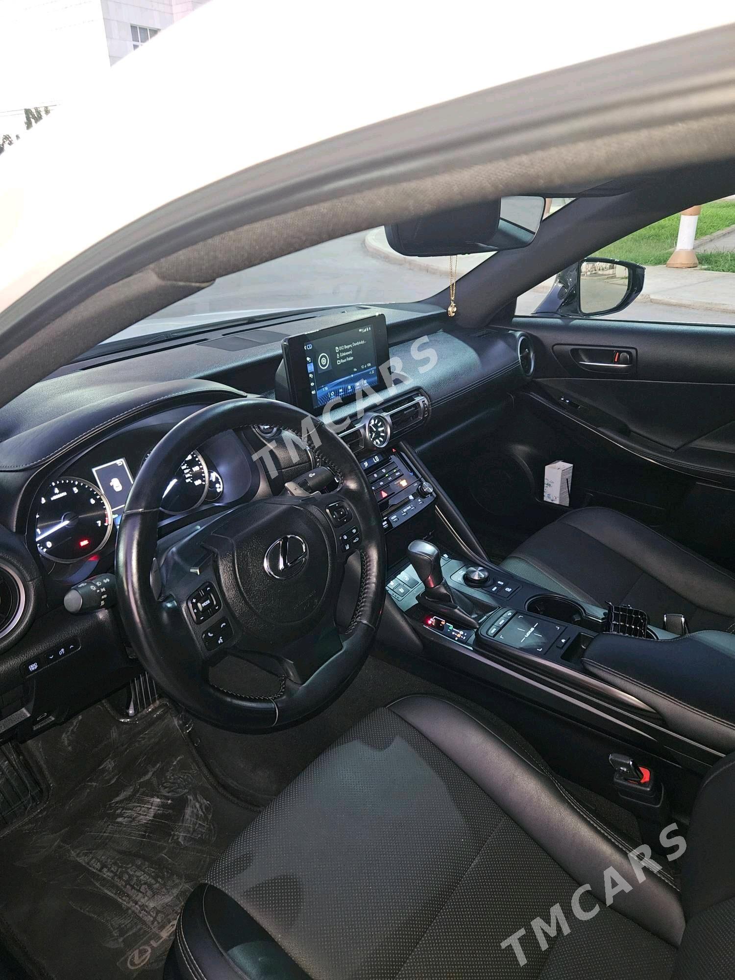 Lexus IS 300 2020 - 575 000 TMT - Гёкдже - img 5